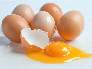 Какие болезни могут передаваться через куриные яйца