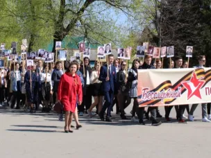 77-й годовщине Победы в Великой Отечественной войне посвящается.