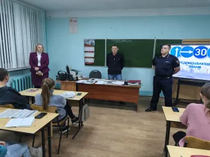 ‎Разговор о важном с кандидатами в водители