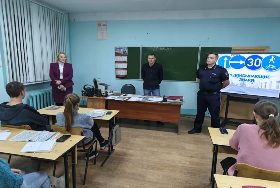 ‎Разговор о важном с кандидатами в водители